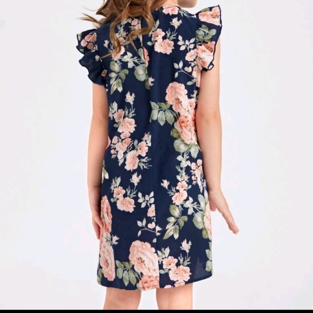 💖*NWOT* Girl's Floral Print Butterfly Sleeve Dress Size 6 - Picture 2 of 3